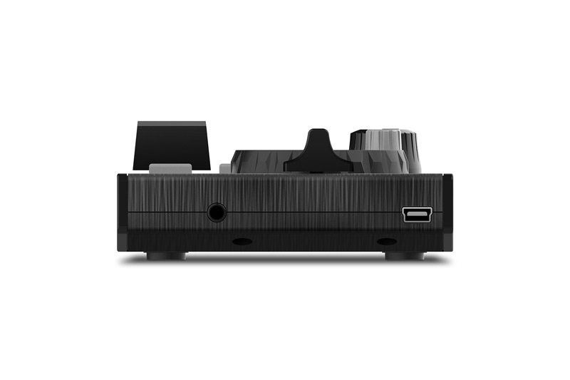 Numark DJ2GO2 Touch - Serato DJ Hardware